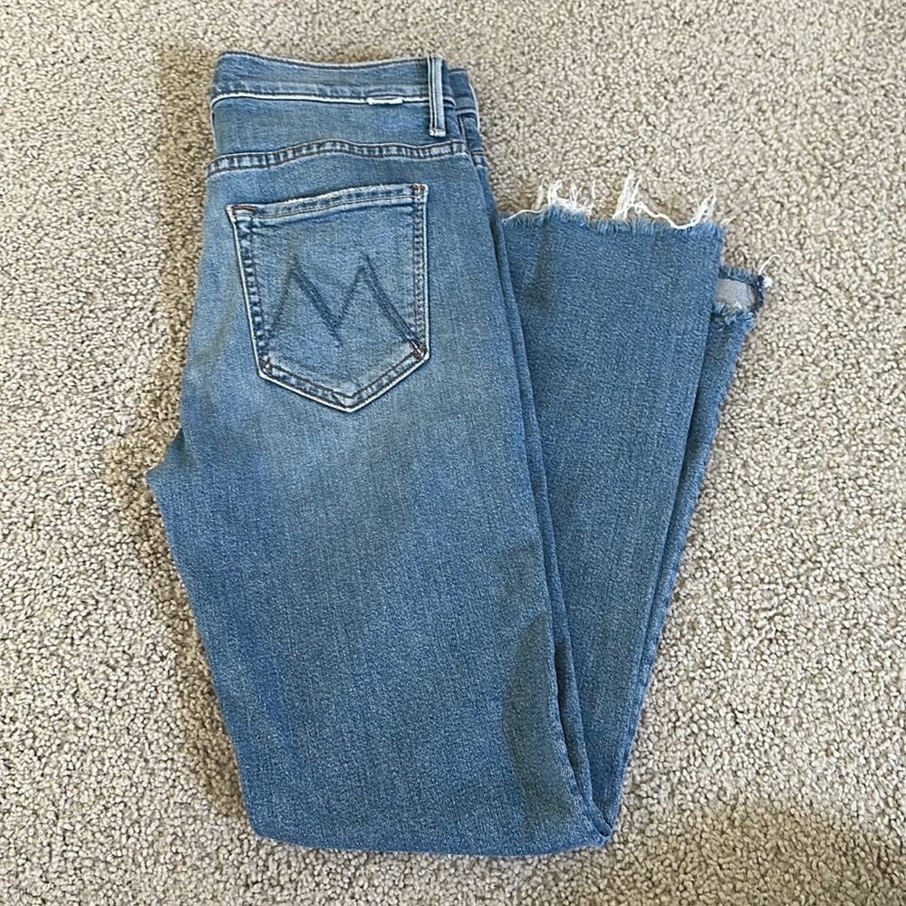 Mother The Insider Crop Step Fray Jean